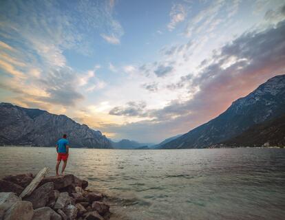 villa-alberta-torbole-garda-prugnola-top